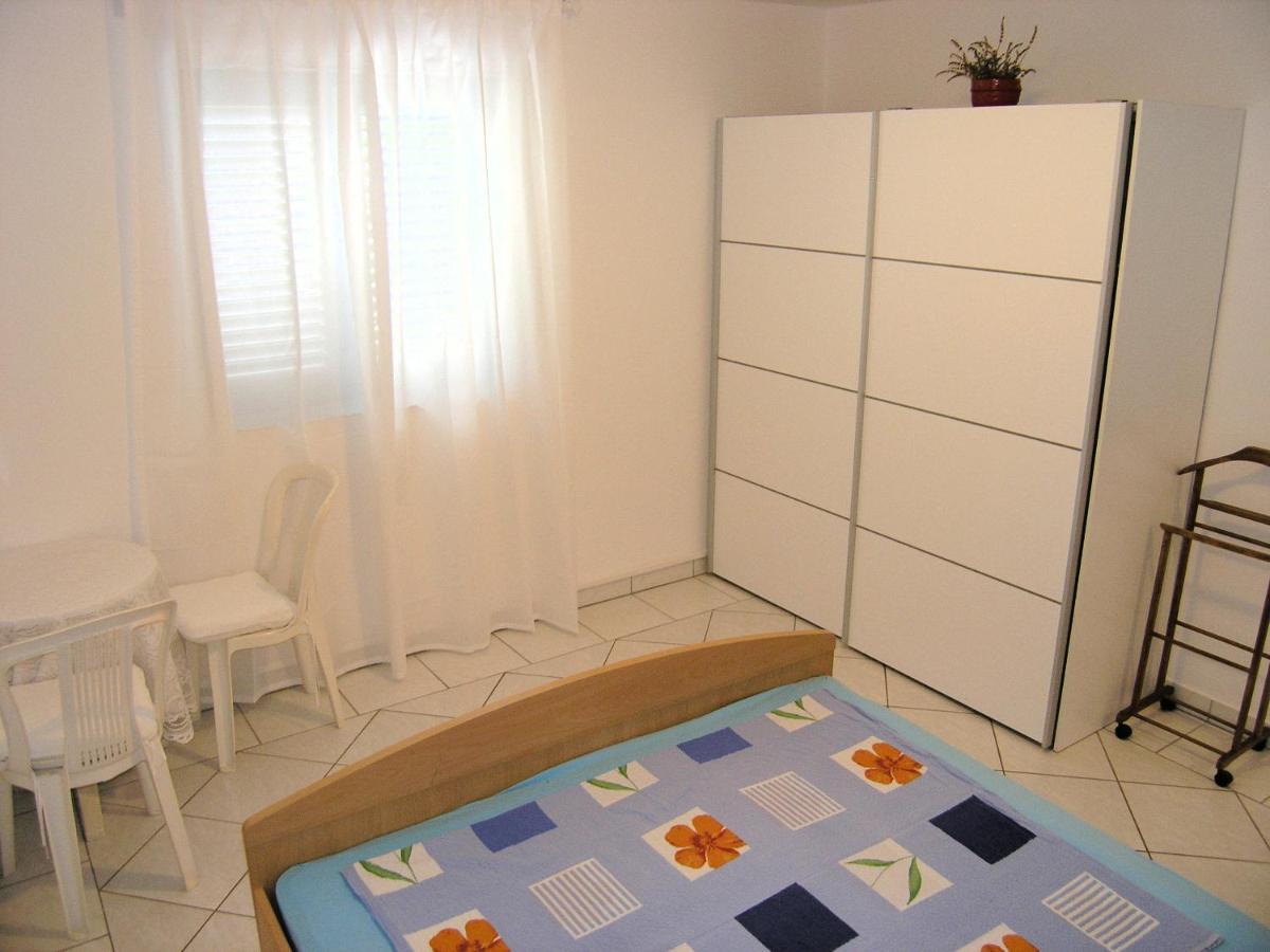 Apartments Murgic Krk Town Exterior photo