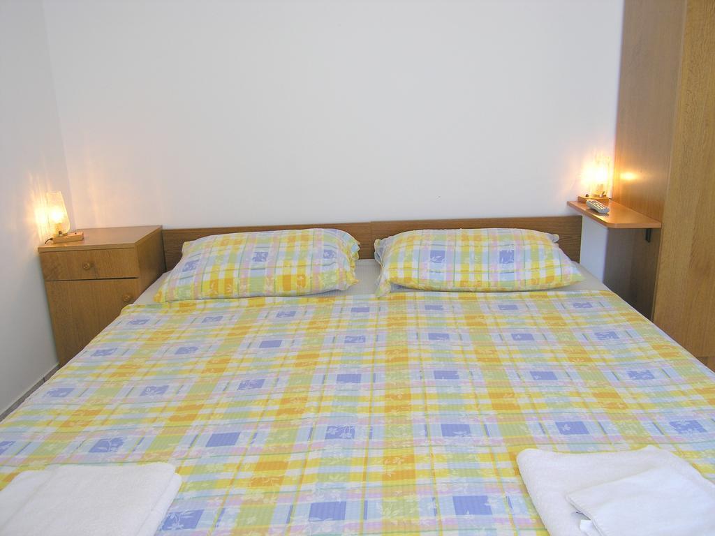 Apartments Murgic Krk Town Exterior photo